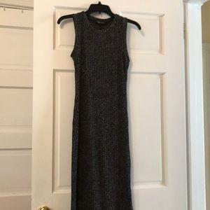 Kld signature maxi dress. Small knit